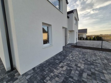 Nowoczesny dom w stanie deweloperskim, pow. 126m2-Karsy