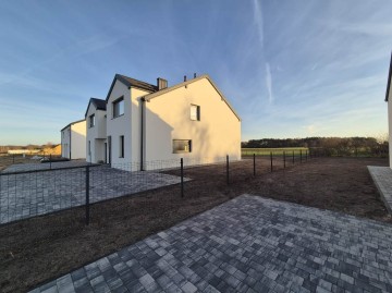 Nowoczesny dom w stanie deweloperskim, pow. 126m2-Karsy
