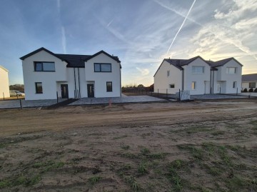 Nowoczesny dom w stanie deweloperskim, pow. 126m2-Karsy
