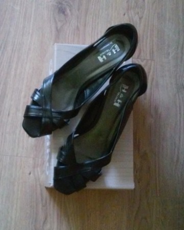 buty czarne numer 41