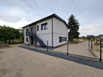 Na sprzedaż lokal mieszkalny 95 m² | Posada k . Konina