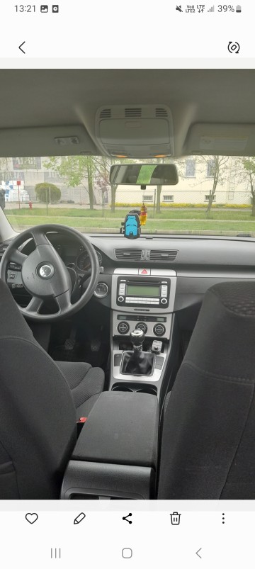 Sprzedam samochód volkswagen passat b6