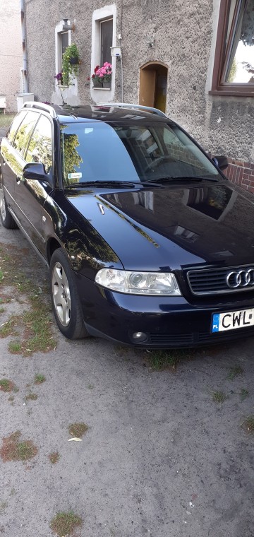 Audi a4 b5 1.8 125 km +lpg (nowy rozrząd )