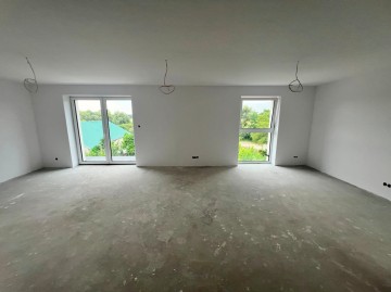 Sprzedam dom o pow. 175m2-5 pokoi-działka 521m2-os. Chorzeń