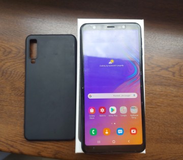 Sprzedam Samsunga Galaxy A7 ładny LTE NFC 64gb 6 cali
