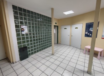 Do wynajęcia lokal przystosowany na działalność medyczną