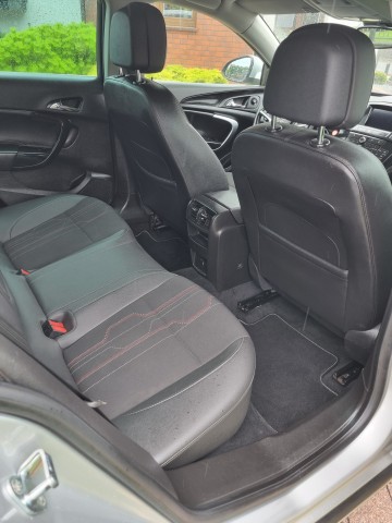Sprzedam Opel Insignia 2.0Cdti 160KM,