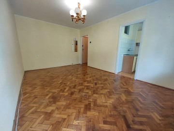 Atrakcyjna Kawalerka w Centrum Konina