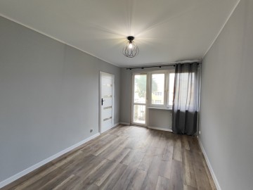 Konin, ul. Broniewskiego - 34 m2 - 2 pokoje - balkon