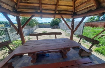 Sprzedam dom ze stawem-działka 5814m2-Konin-Osada