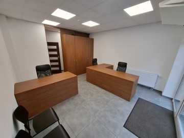 Do wynajęcia lokal użytkowy 71 m² – Golina k. Konina