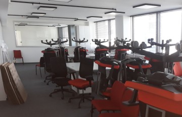 Manatki24 - Profesjonalne Przeprowadzki biur, Warszawa.
